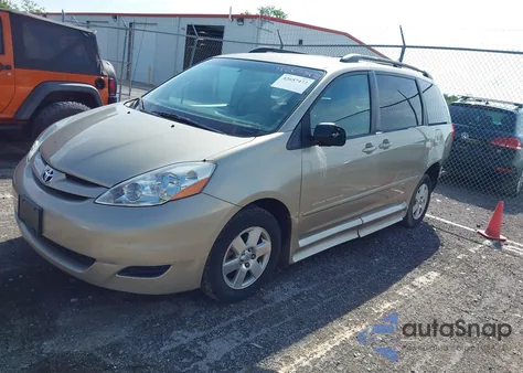 2010 Toyota Sienna Le из США, поврежденный, VIN 5TDKK4CC2AS334626